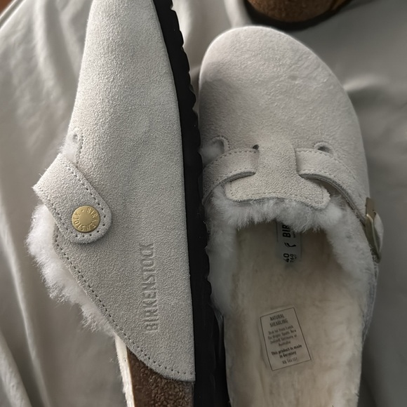 Birkenstock White Shearling Lined Clogs - Picture 7 of 7